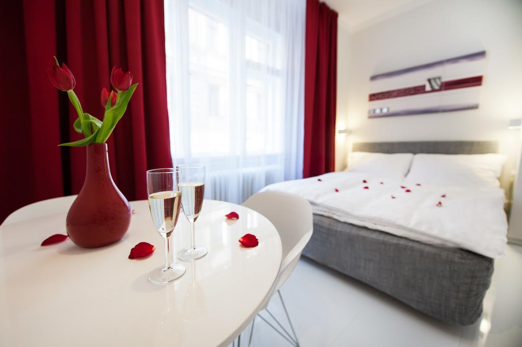 Honeymoon Ruterra Studio Prag Dış mekan fotoğraf